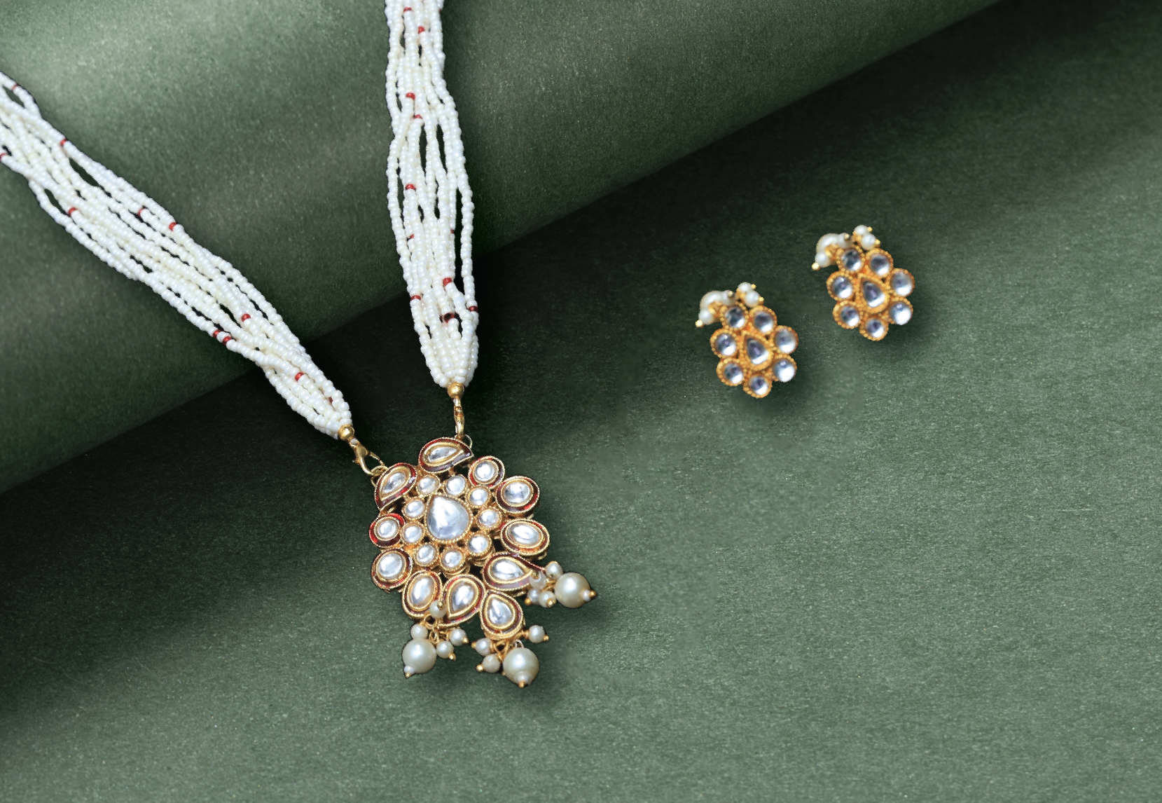 Premium Kundan